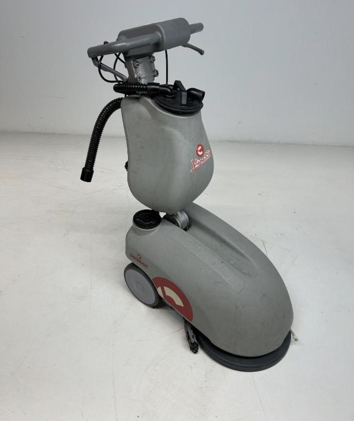 Comac Vispa 35 — refurbished trade stock unit