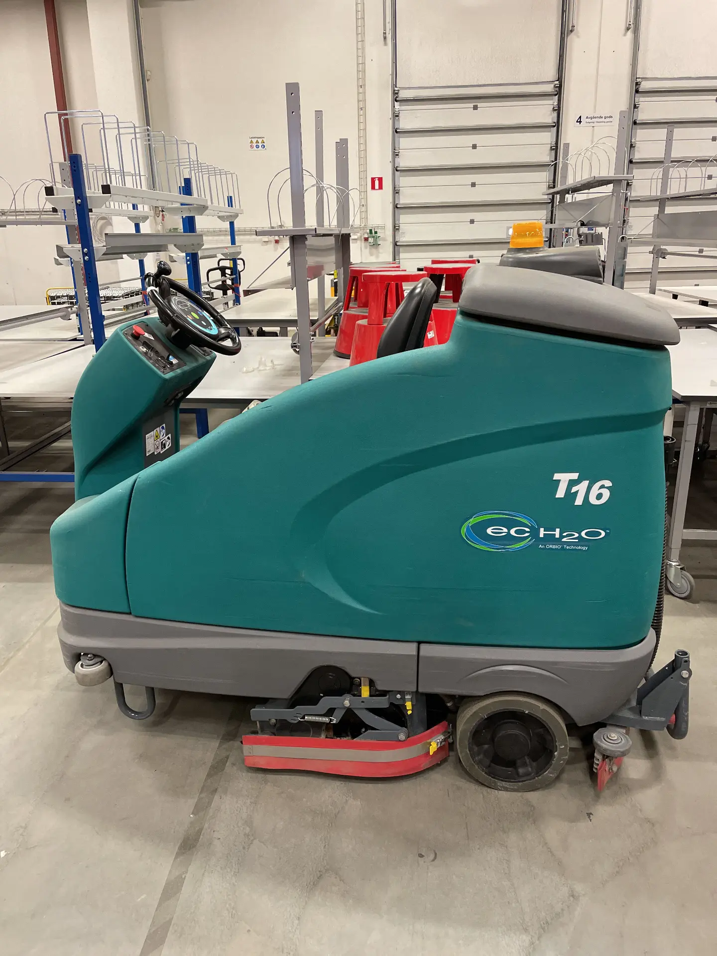 Tennant T16 — refurbished trade stock unit