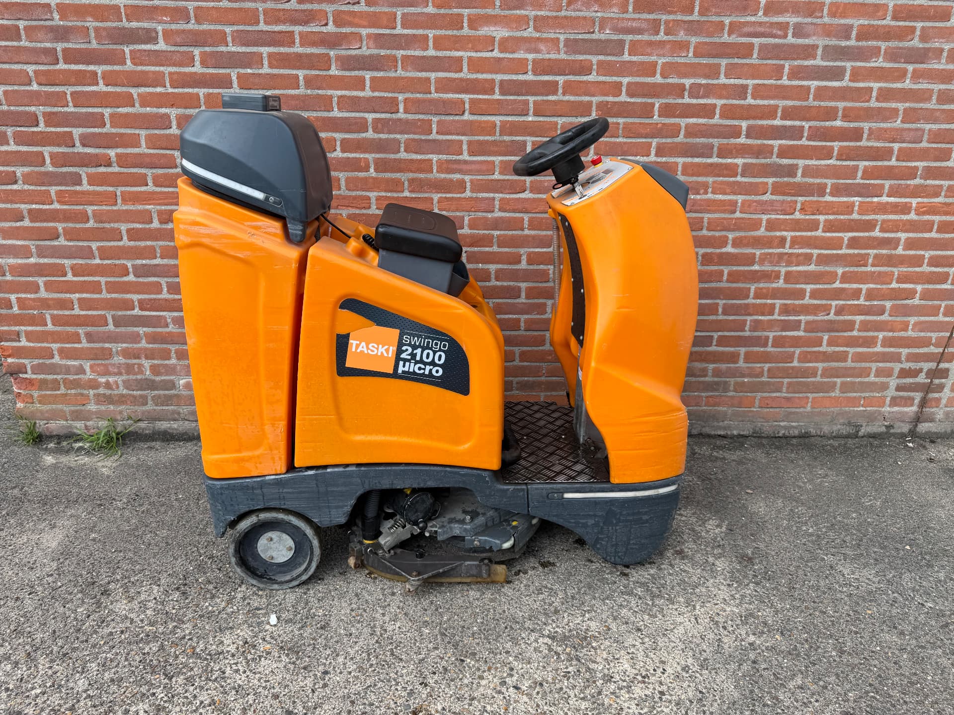 Taski Swingo 2100 — refurbished trade stock unit